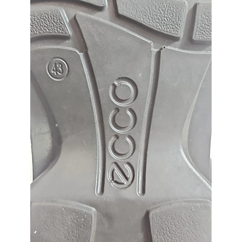 ECCO Turn Gore-Tex Chukka Boots Men's Sz EU 43/9-9.5 US Leather Waterproof